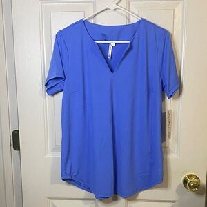 Lu Lu-B Blue V-Neck Women's Top, size L